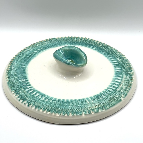 Vintage 1961 Handmade Ceramic Pottery Bowl w/Lid Turquoise/White MCM Signed - Picture 10 of 16